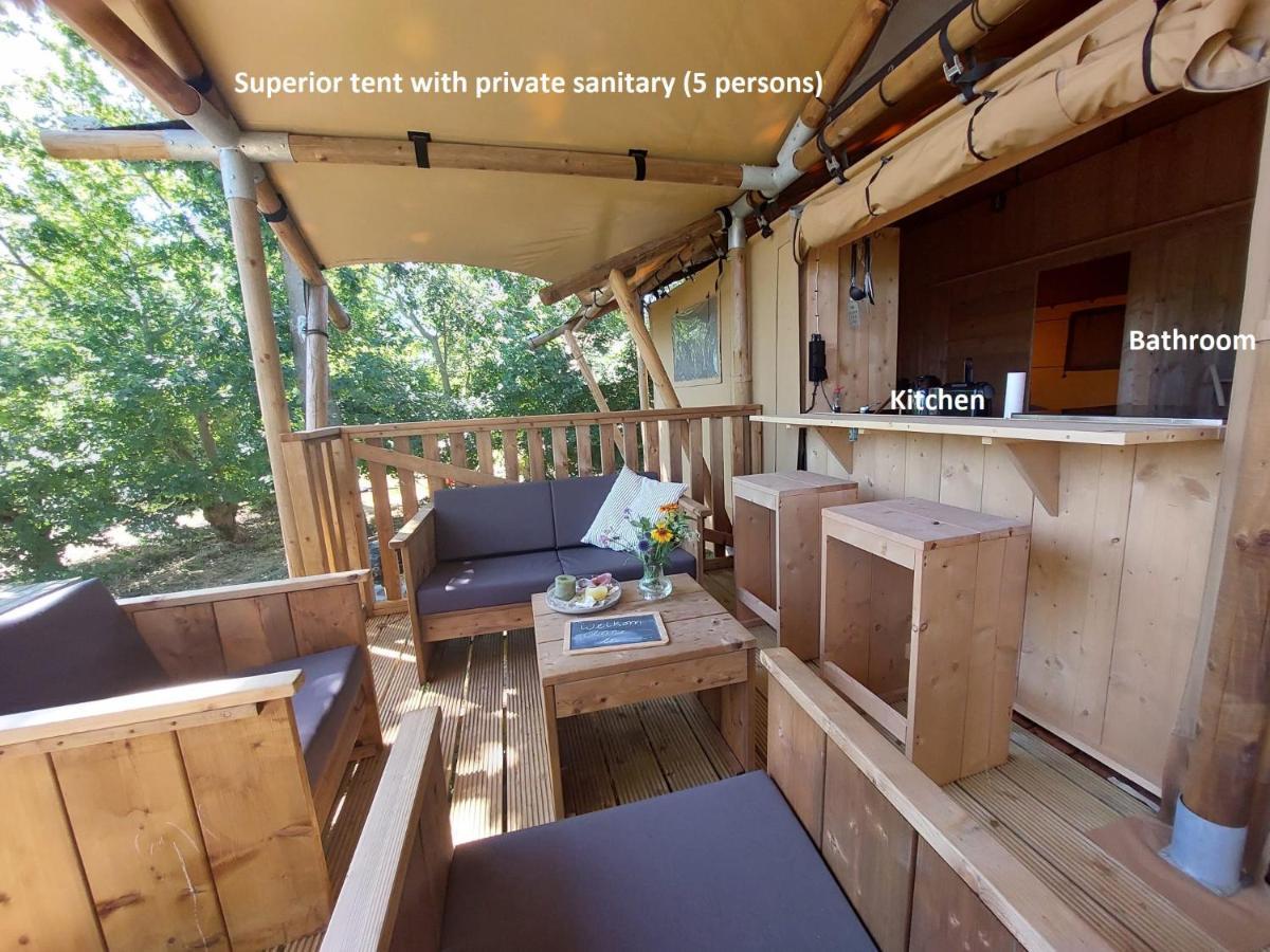 Hotel Glamping Essenhof à Aagtekerke Extérieur photo